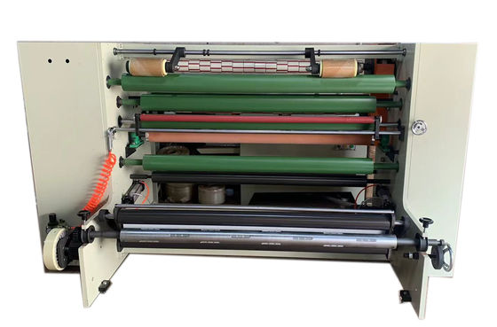 1300mmテープ切断機 700mm有効幅 1300mm 1300KG 0-400m/Min