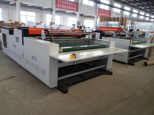 精密紙切断機 クラフト紙を切れる 紙と紙を覆う プラスチック複合フィルム