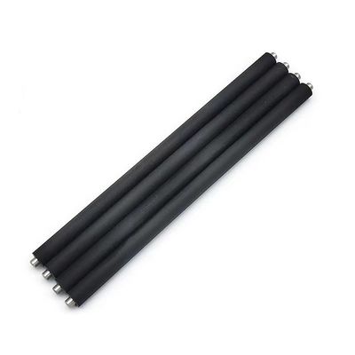 製造 者 たち は,様々な 印刷 用 ニトリル EPDM ゴム ローラー を 仕立て て くる